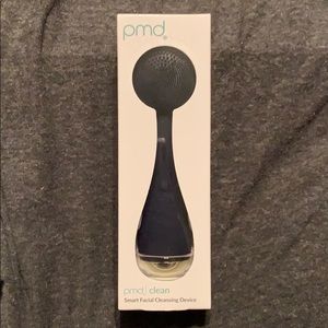 PMD Clean Smart Facial Cleansing Device